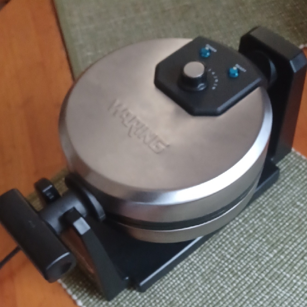 Waring Pro Waffle Maker